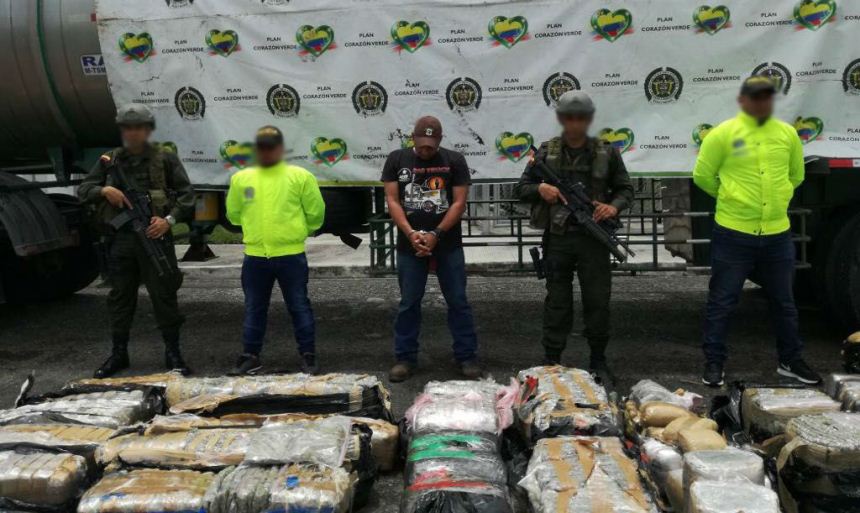 INCAUTADAS MAS DE 3,5 TONELADAS DE MARIHUANA CREEPY CON DESTINO A CARTAGENA 